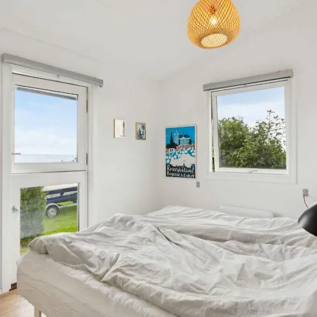 Semesterbostad Sommarhus Vid Skåstrup Med Havsutsikt