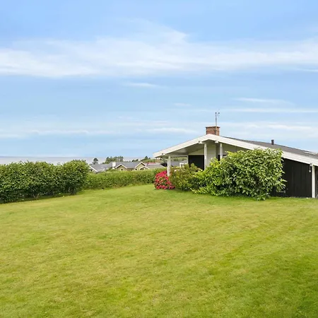 Lovely Summerhouse By Skaastrup W Sea View * Bogense