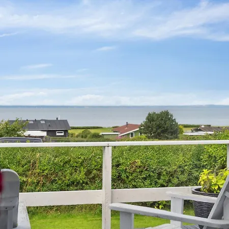 Sommarhus Vid Skåstrup Med Havsutsikt * Bogense