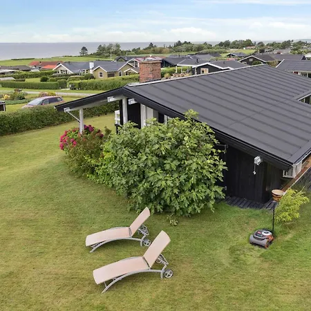 Semesterbostad Sommarhus Vid Skåstrup Med Havsutsikt *