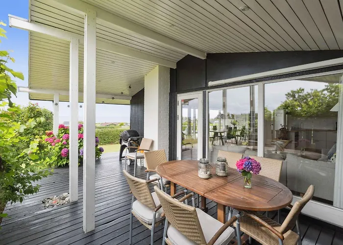 Lovely Summerhouse By Skaastrup W Sea View Bogense