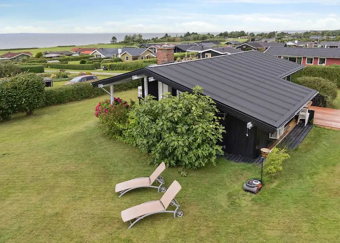 Lovely Summerhouse By Skaastrup W Sea View Bogense