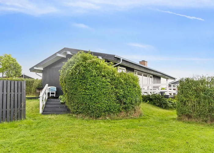 Lovely Summerhouse By Skaastrup W Sea View *