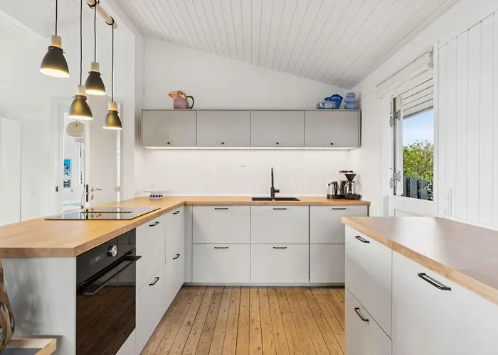 Lovely Summerhouse By Skaastrup W Sea View Nyaraló