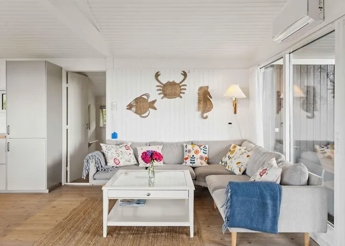 Lovely Summerhouse By Skaastrup W Sea View Bogense